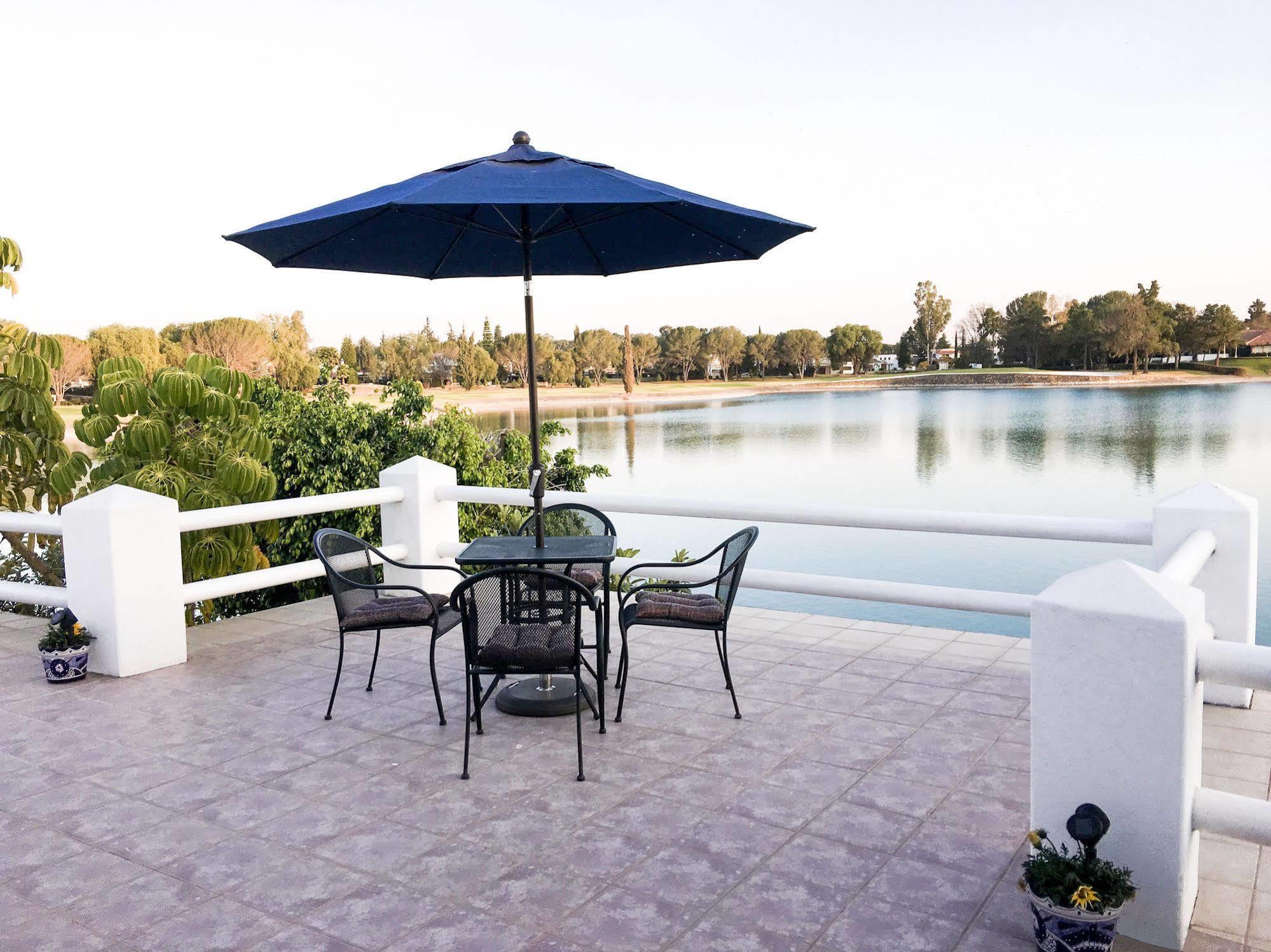 Casa Boutique Del Lago Vr Сан-Хуан-дель-Ріо Екстер'єр фото